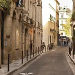 La D'estrees - Saint-germain Paryż