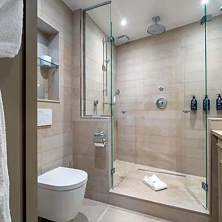 D'estrees - Saint-germain 4*